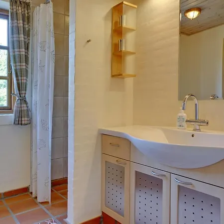 Siegried - 2-2km From The Sea By Interhome